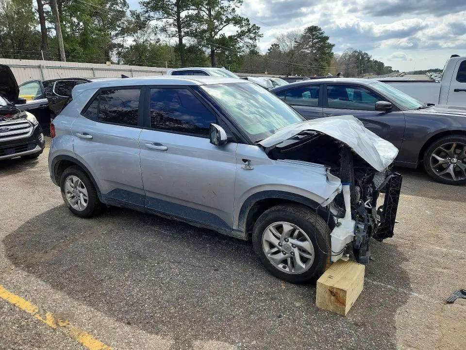 2021 HYUNDAI VENUE SE  