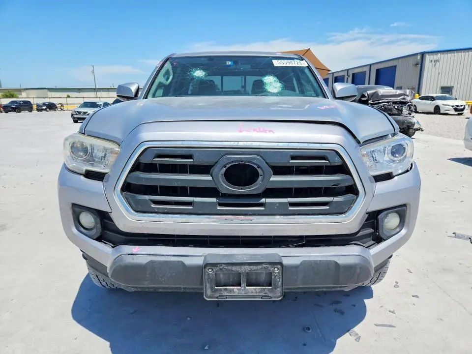 2016 TOYOTA TACOMA SR5 V6  