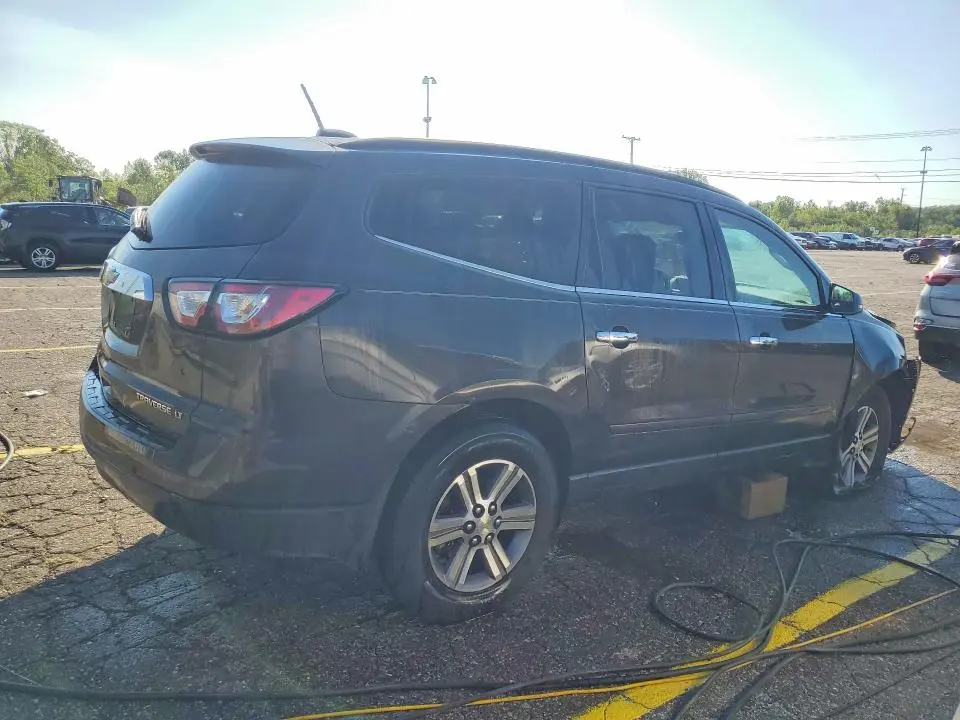 2016 CHEVROLET TRAVERSE LT  