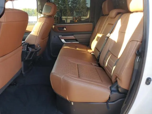 2023 TOYOTA TUNDRA CREWMAX PLATINUM  