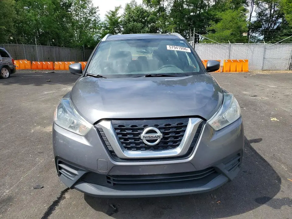 2018 NISSAN KICKS SV  
