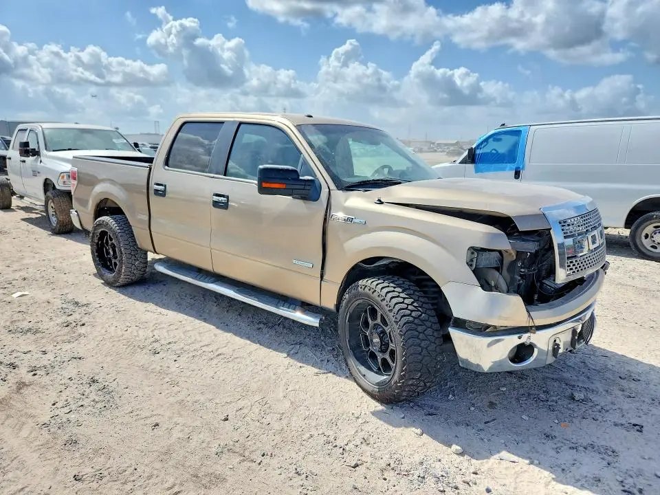 2013 FORD F150   