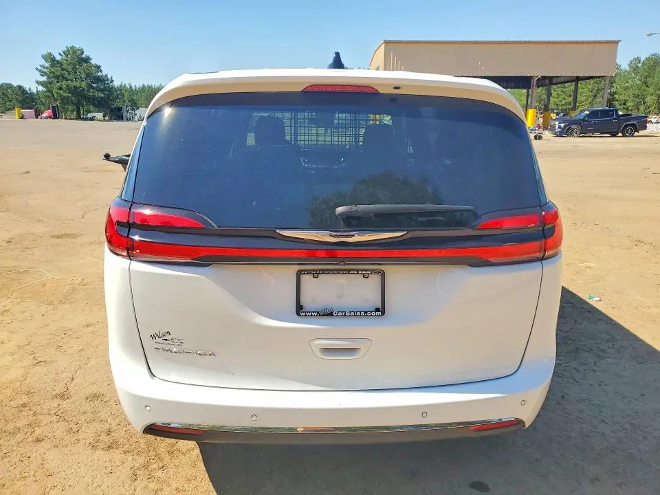 2024 CHRYSLER PACIFICA TOURING  