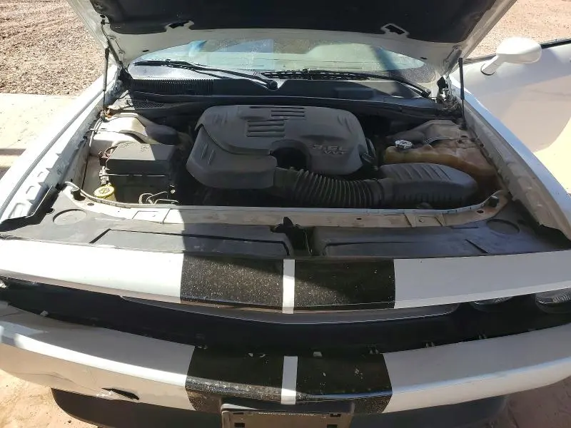 2013 DODGE CHALLENGER SXT  