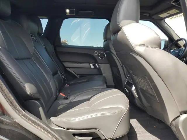 2017 LAND ROVER RANGE ROVER SPORT HSE  