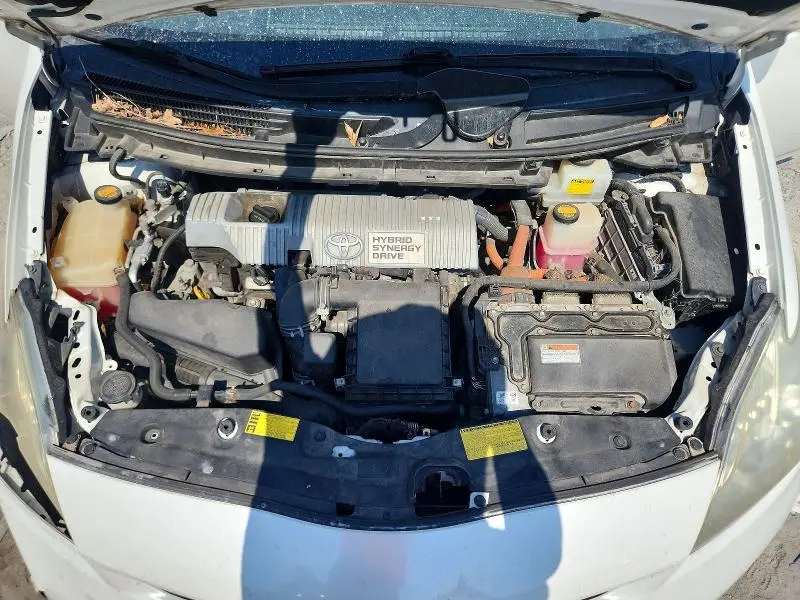 2013 TOYOTA PRIUS THREE  