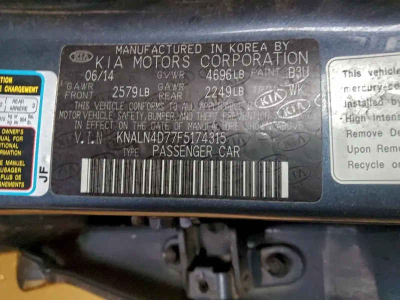 2015 KIA CADENZA PREMIUM  