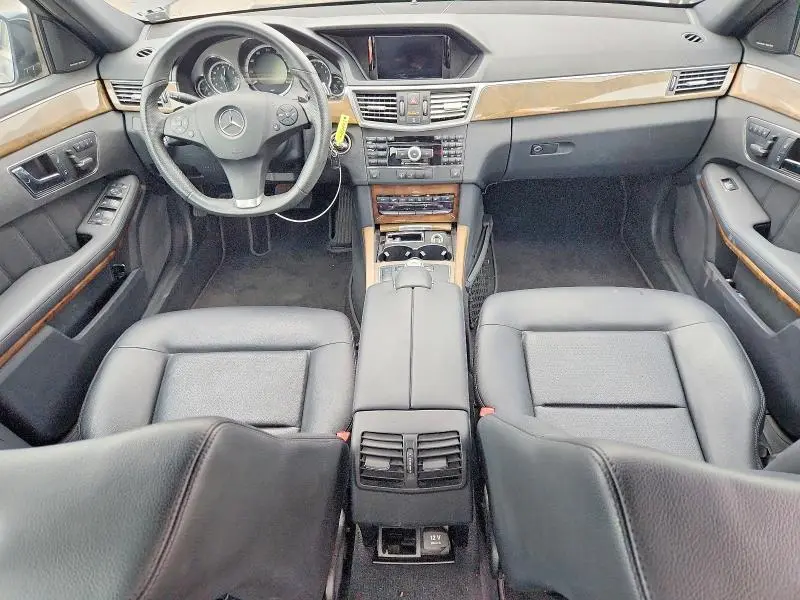 2010 MERCEDES-BENZ E 350  