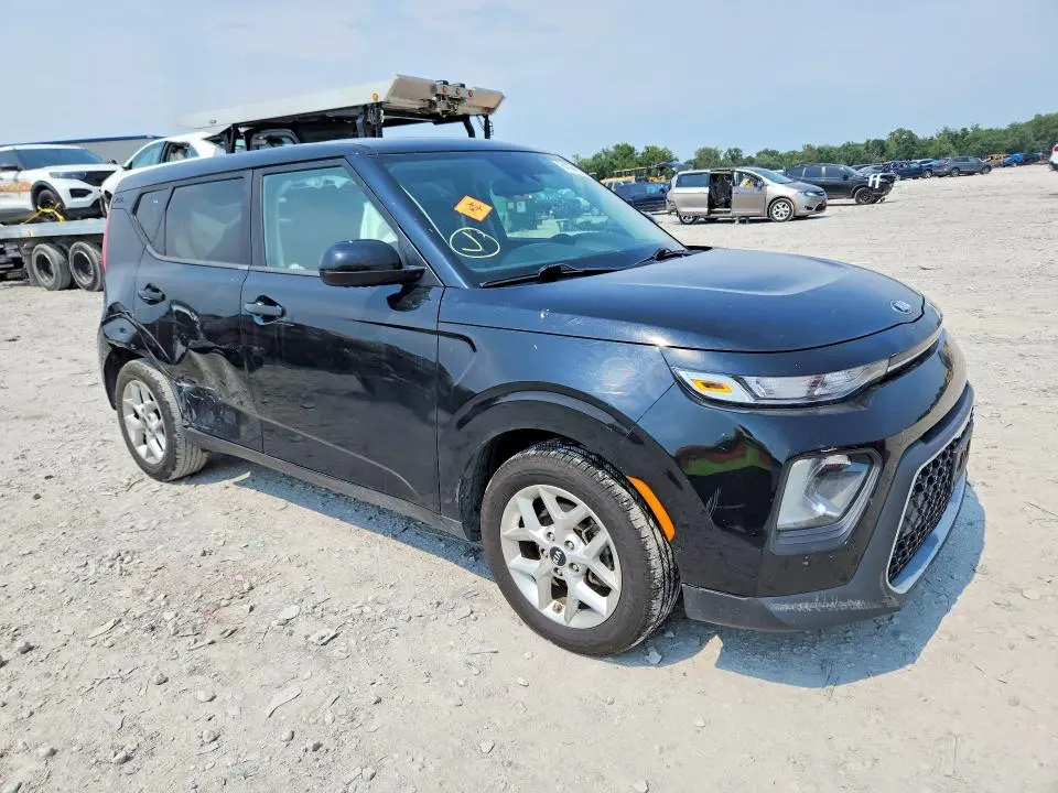 2021 KIA SOUL S  