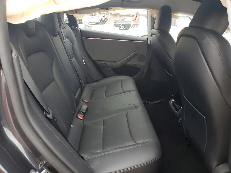 2026 TESLA MODEL 3   