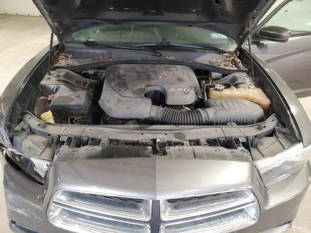 2014 DODGE CHARGER SE  