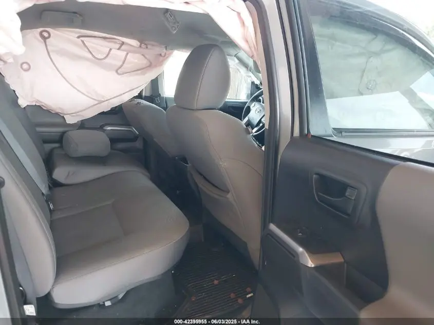 2019 TOYOTA TACOMA SR5 V6