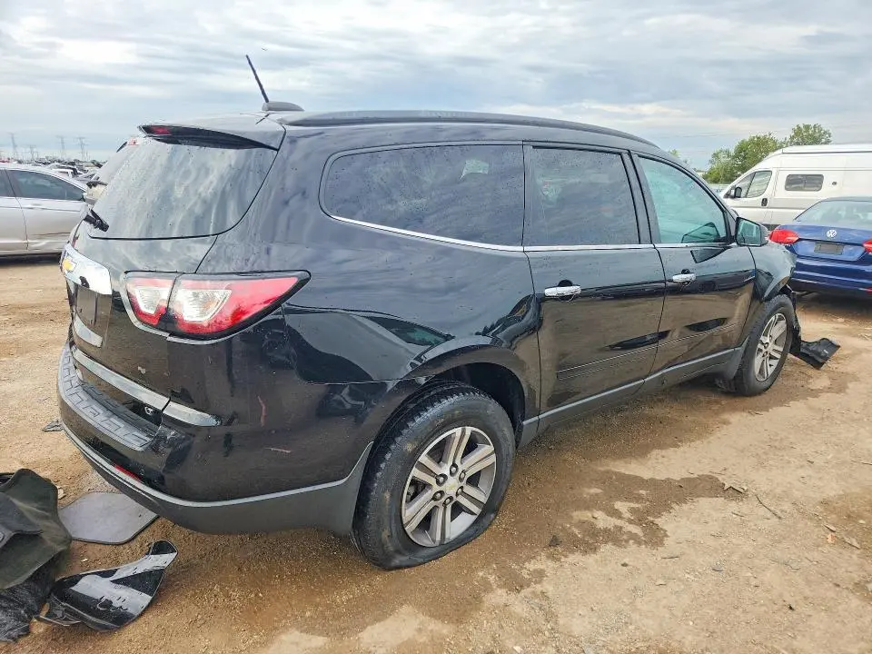 2017 CHEVROLET TRAVERSE LT  
