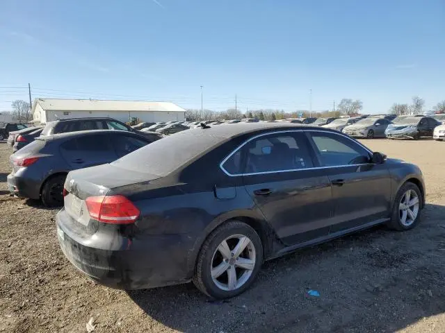 2012 VOLKSWAGEN PASSAT SE  