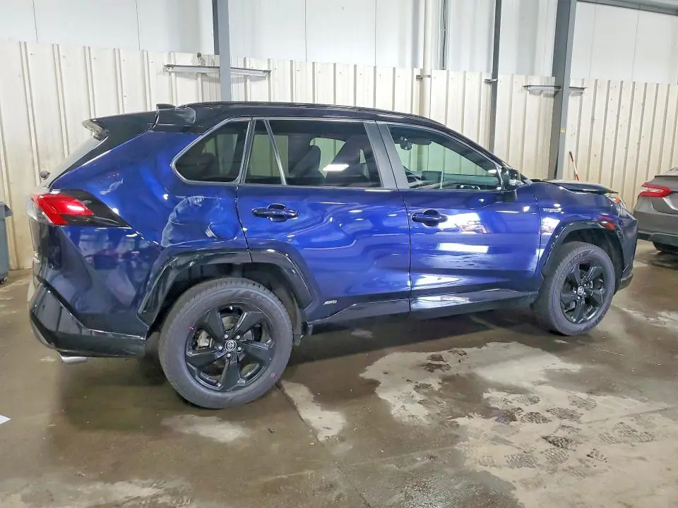 2019 TOYOTA RAV4 XSE  