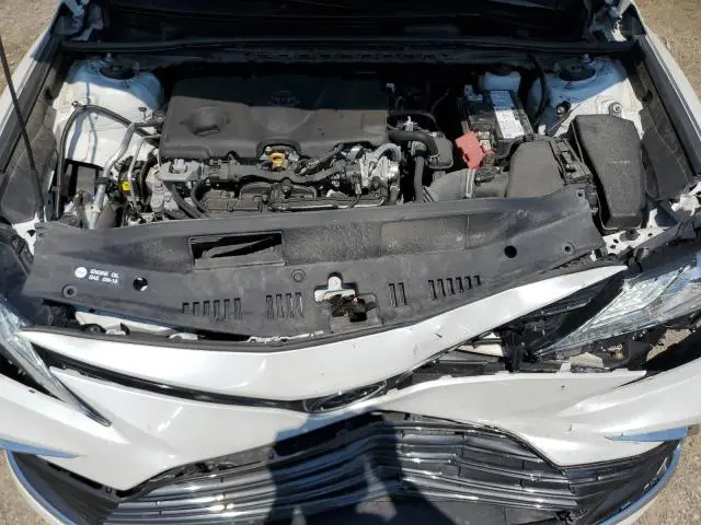 2023 TOYOTA CAMRY XLE  