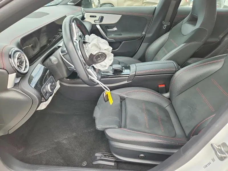 2023 MERCEDES-BENZ CLA 250  