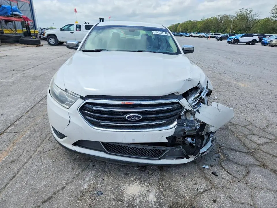 2013 FORD TAURUS LIMITED  
