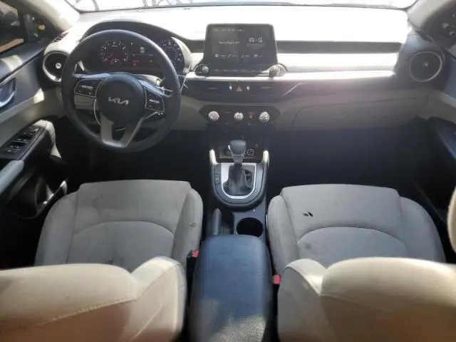 2022 KIA FORTE FE  