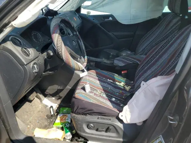 2016 VOLKSWAGEN TIGUAN S  