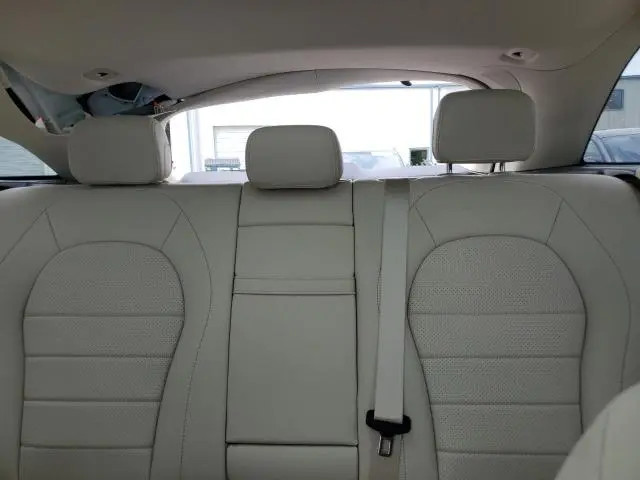 2021 MERCEDES-BENZ GLC 300  