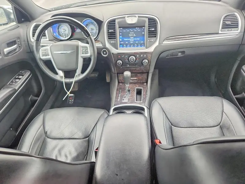 2014 CHRYSLER 300C   
