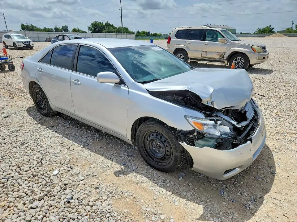 2010 TOYOTA CAMRY LE  