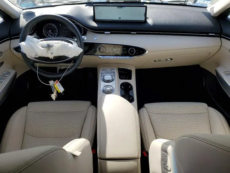 2025 GENESIS GV70 BASE  