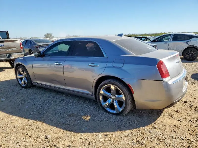 2016 CHRYSLER 300C   