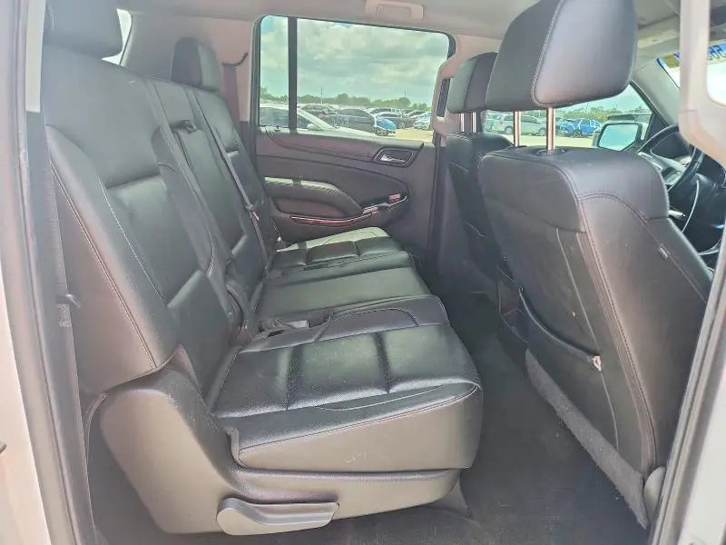 2017 GMC YUKON XL K1500 SLT  
