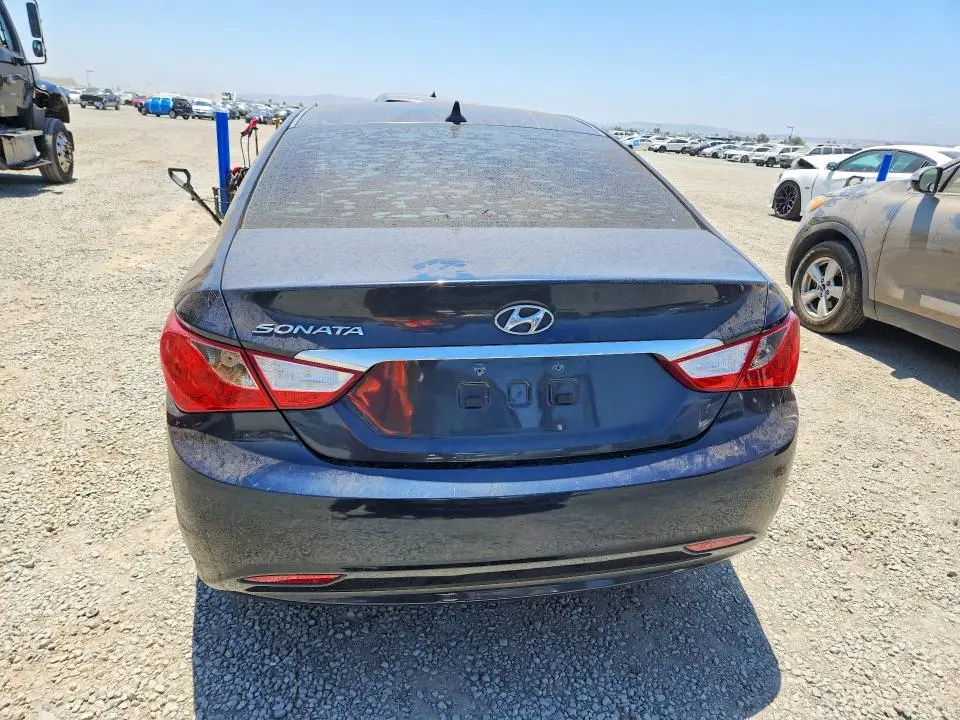 2011 HYUNDAI SONATA GLS  