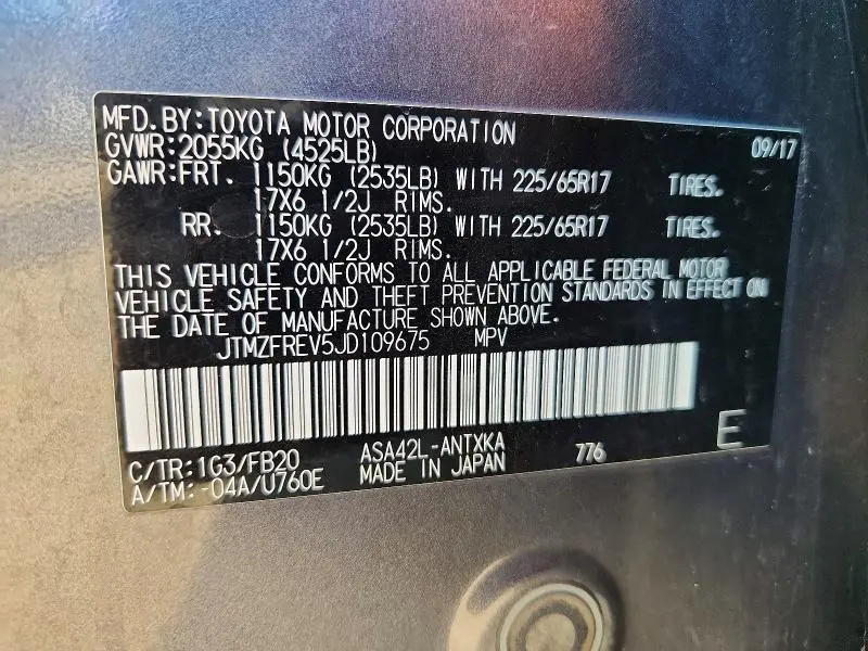 2018 TOYOTA RAV4 LE  
