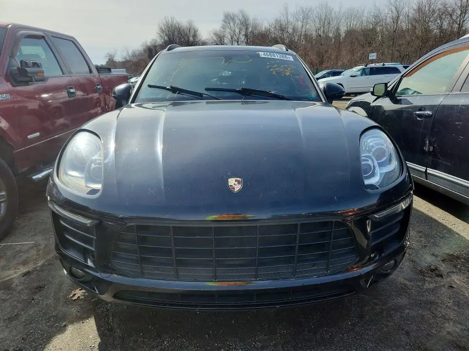 2015 PORSCHE MACAN S  