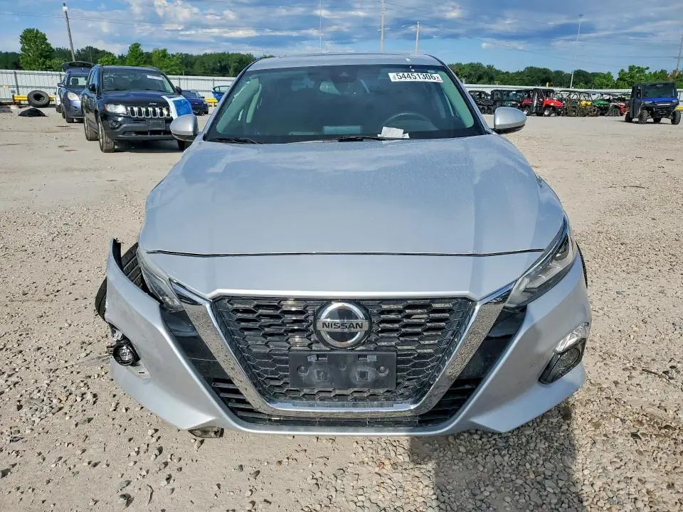 2020 NISSAN ALTIMA SL  