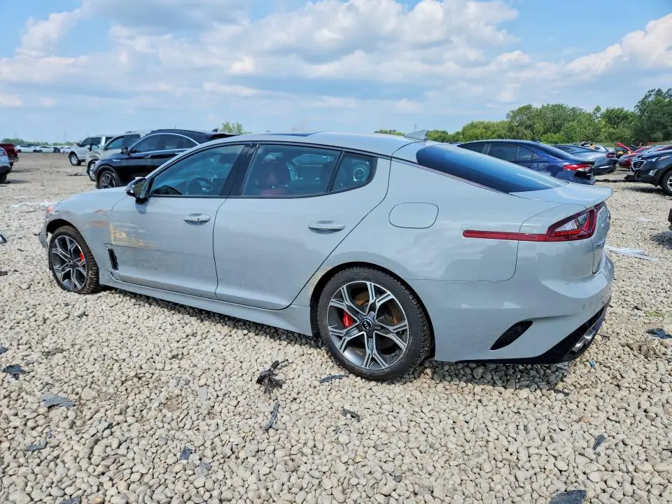 2018 KIA STINGER GT2  