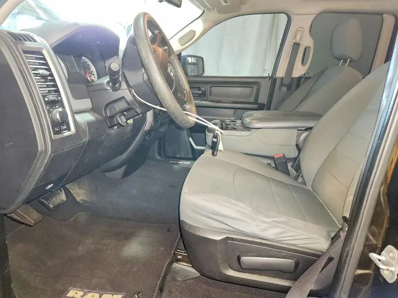 2013 RAM 1500 ST  