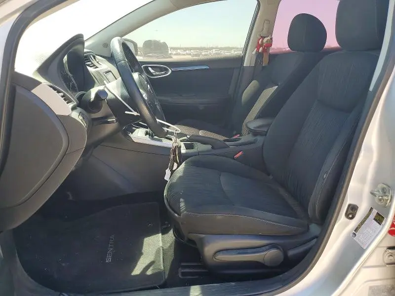 2019 NISSAN SENTRA SV  