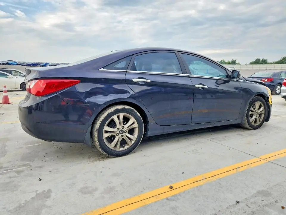 2011 HYUNDAI SONATA LIMITED  