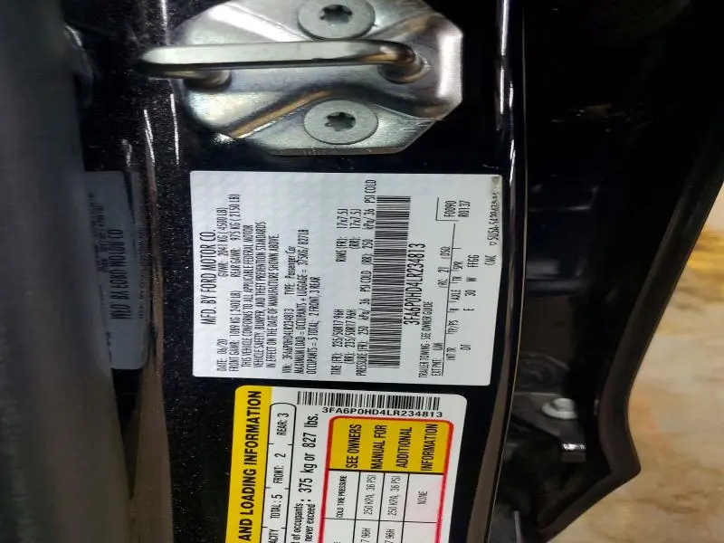 2020 FORD FUSION SE  
