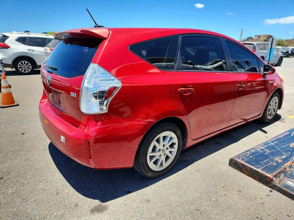 2014 TOYOTA PRIUS V TWO  