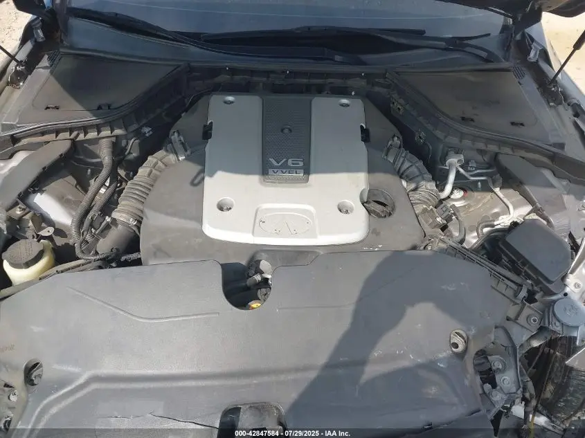 2015 INFINITI Q50 SPORT