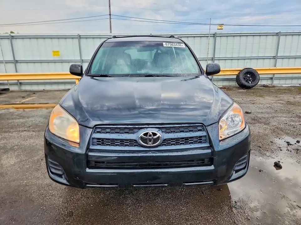 2011 TOYOTA RAV4 BASE  
