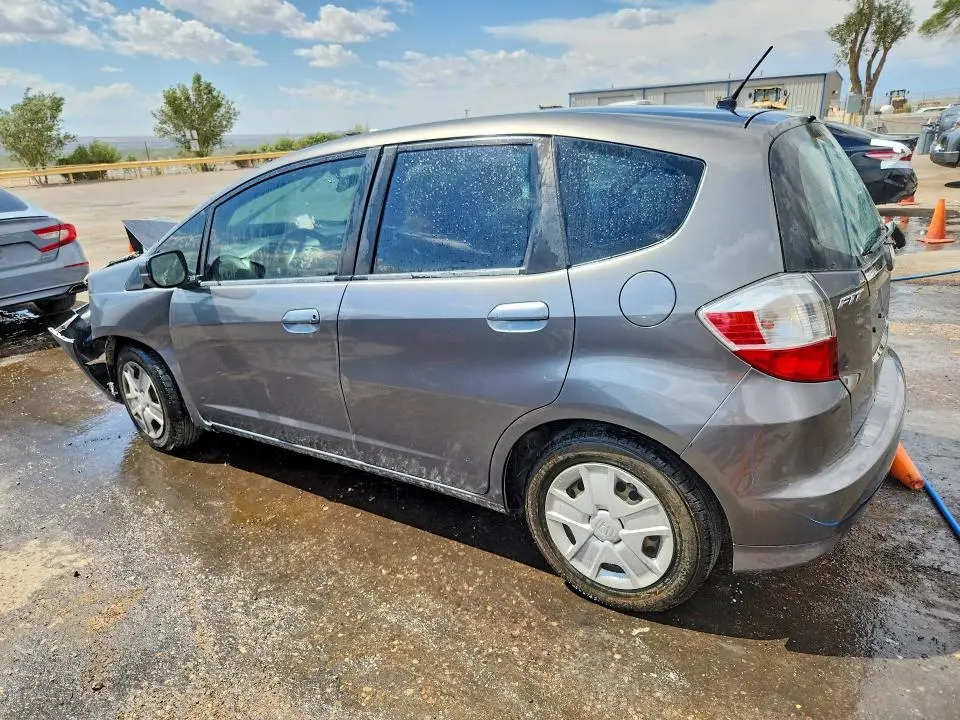 2013 HONDA FIT   