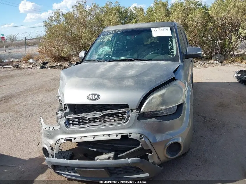 2013 KIA SOUL +