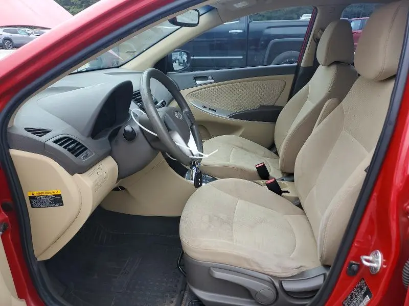 2013 HYUNDAI ACCENT   