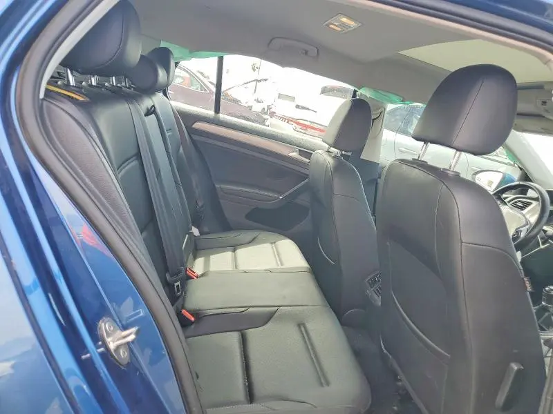 2017 VOLKSWAGEN GOLF S  