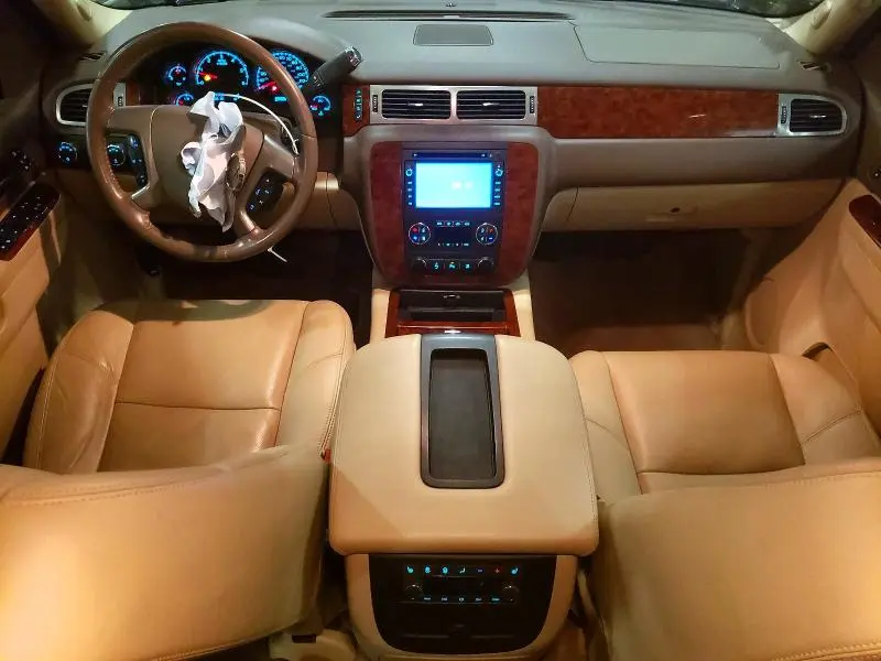 2010 CHEVROLET TAHOE K1500 LTZ  