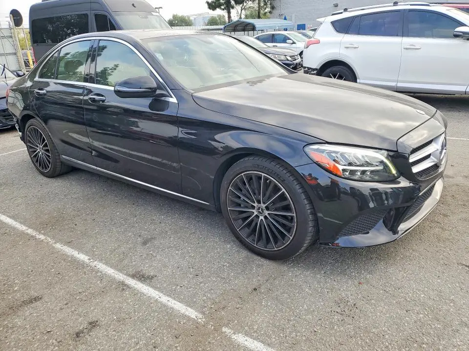 2019 MERCEDES-BENZ C 300  