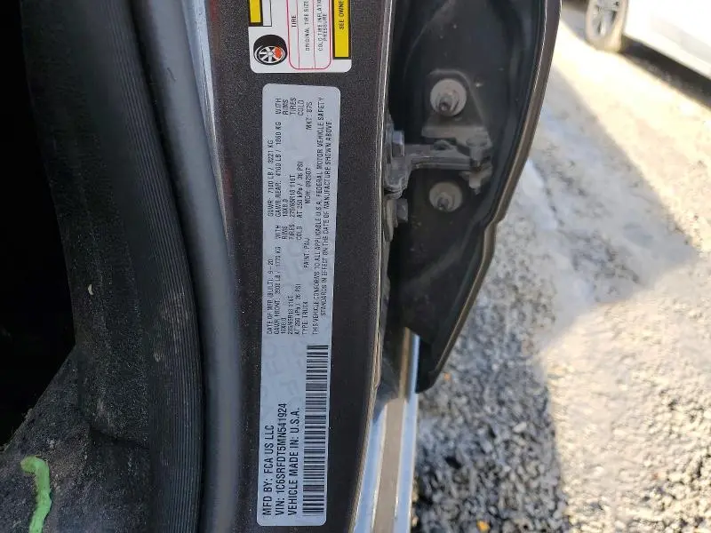 2021 RAM 1500 LARAMIE  