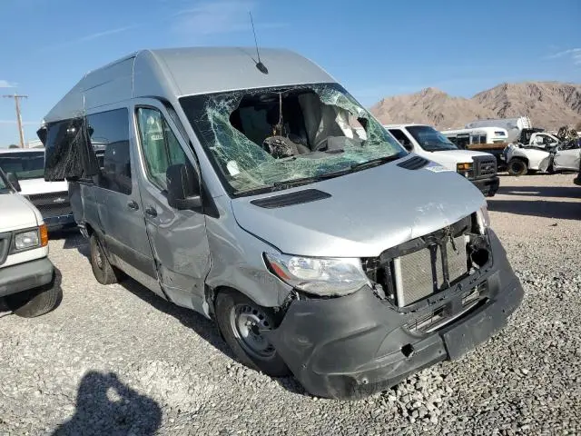 2024 MERCEDES-BENZ SPRINTER 2500  